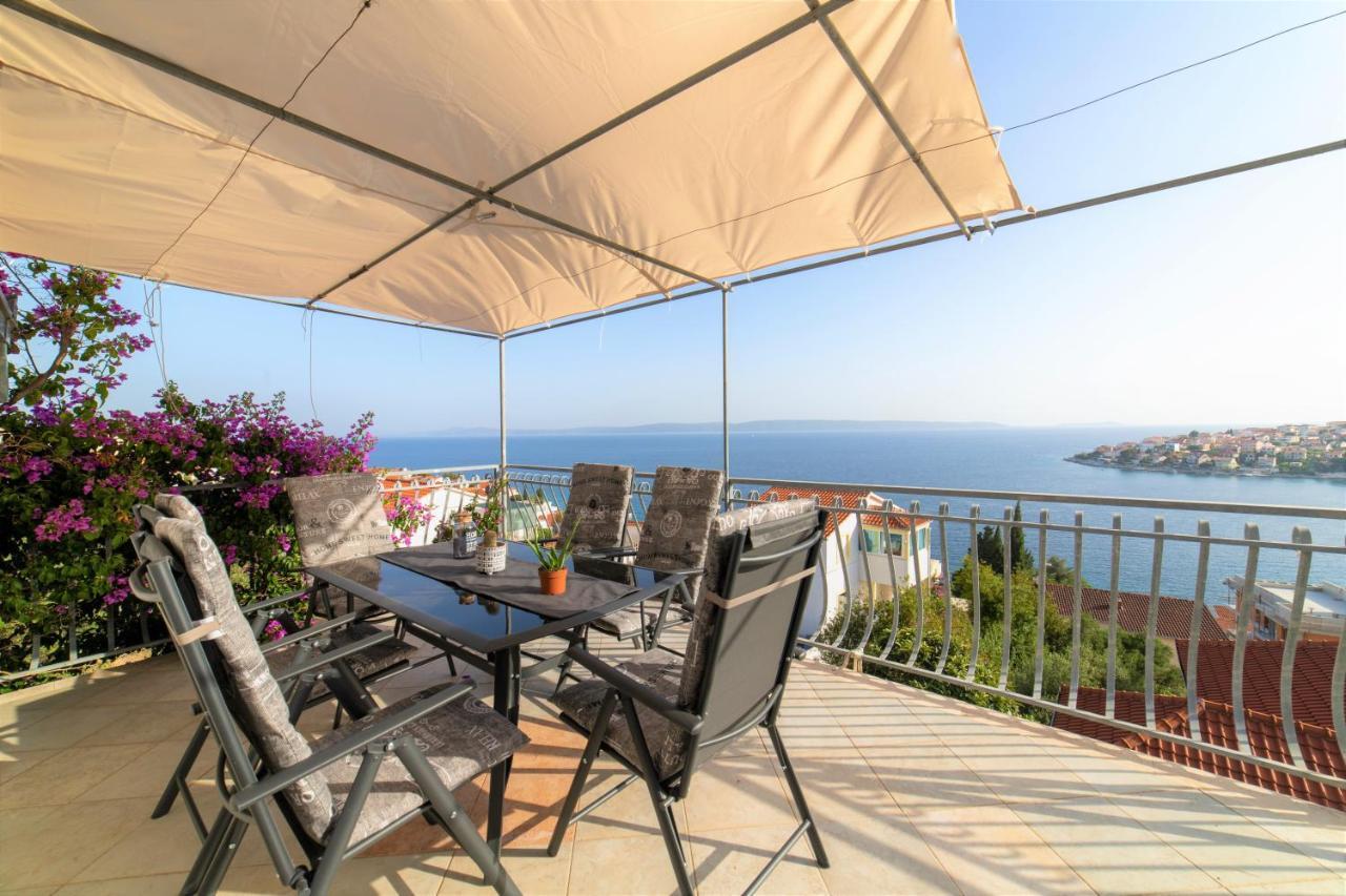 Villa Mira Трогир Екстериор снимка