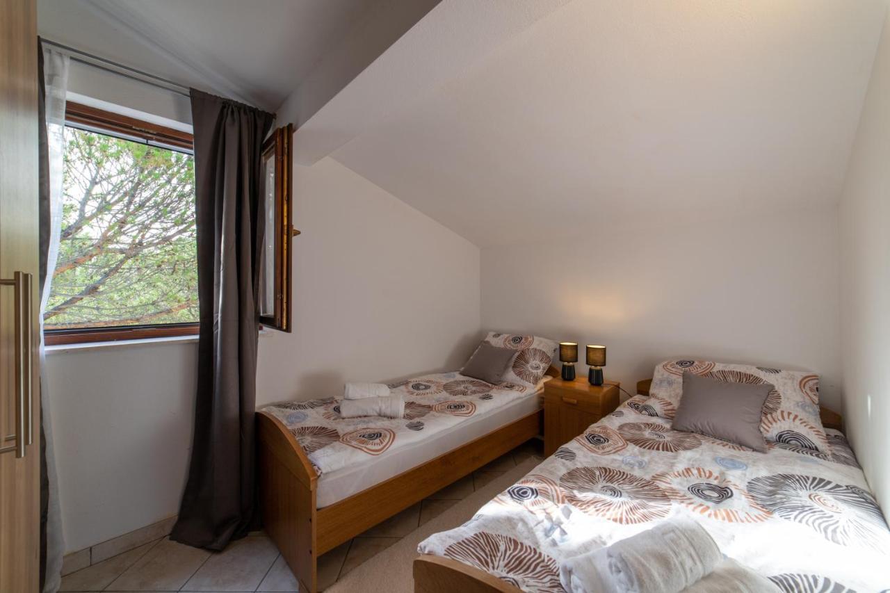 Villa Mira Трогир Екстериор снимка