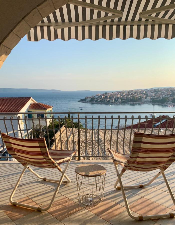 Villa Mira Трогир Екстериор снимка