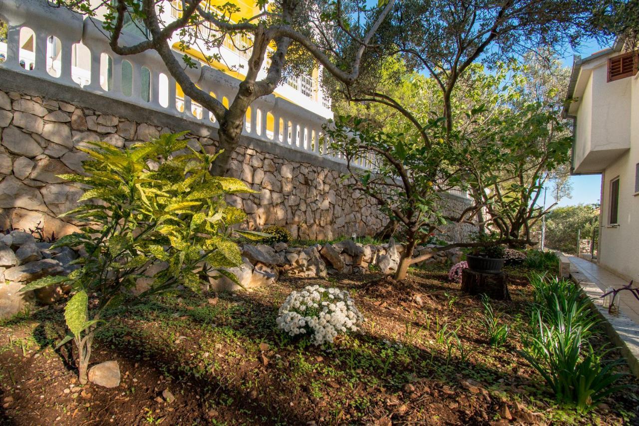 Villa Mira Трогир Екстериор снимка